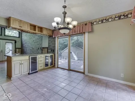 6796 Travis Place Greenwood IN 46143