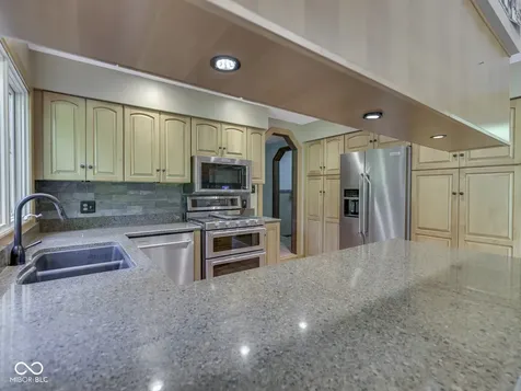6796 Travis Place Greenwood IN 46143