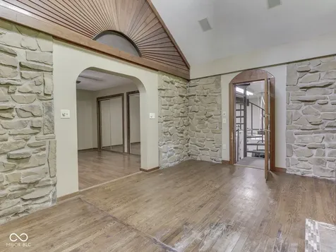 6796 Travis Place Greenwood IN 46143