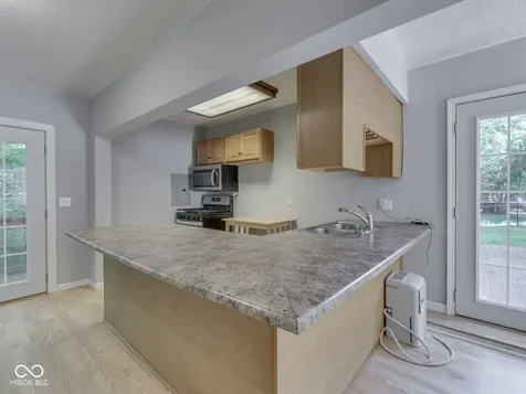 6796 Travis Place Greenwood IN 46143