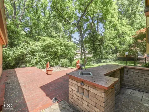 6796 Travis Place Greenwood IN 46143
