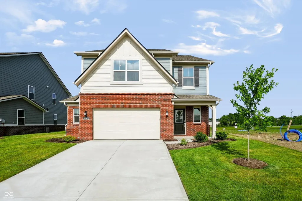 2746 Salem Place Greenwood IN 46143
