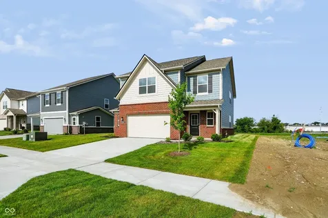 2746 Salem Place Greenwood IN 46143