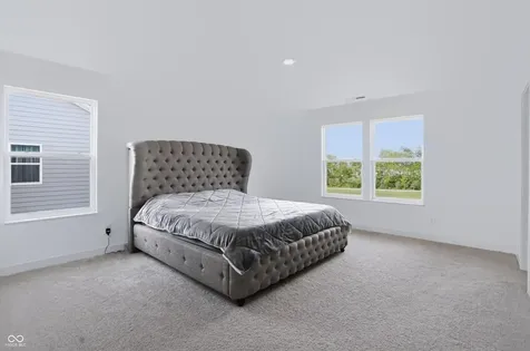 2746 Salem Place Greenwood IN 46143
