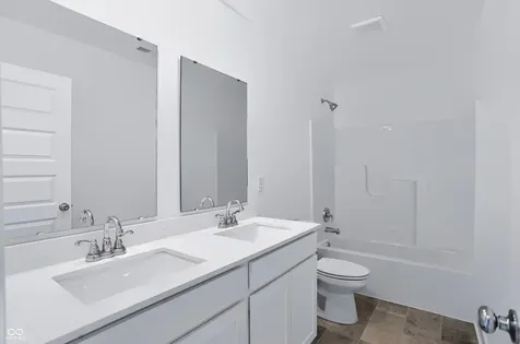 2746 Salem Place Greenwood IN 46143