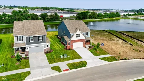 2746 Salem Place Greenwood IN 46143