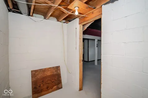 14009 W Daleville Road Daleville IN 47334