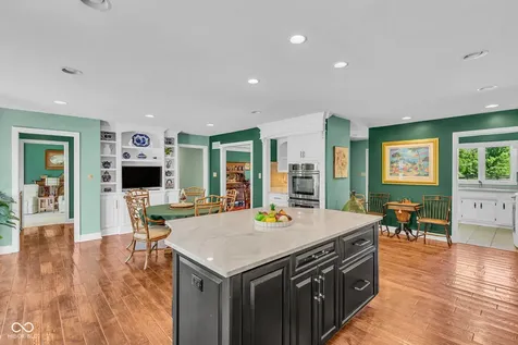 1255 E Greyhound Pass Carmel IN 46032