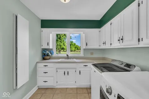 1255 E Greyhound Pass Carmel IN 46032