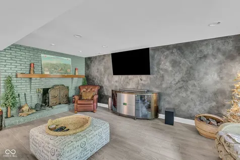 1255 E Greyhound Pass Carmel IN 46032