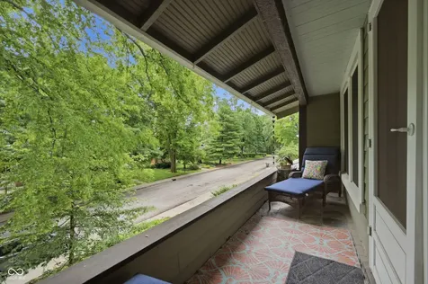 6040 Carrollton Avenue Indianapolis IN 46220