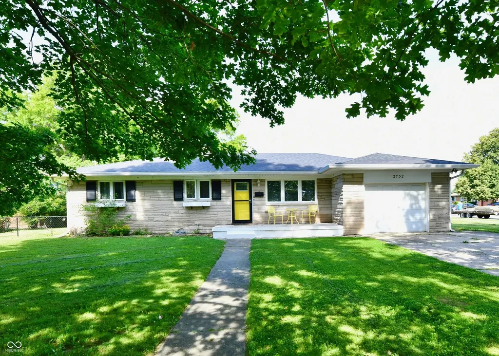 2732 Parkwood Drive Indianapolis IN 46224