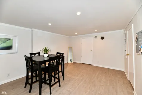 2732 Parkwood Drive Indianapolis IN 46224