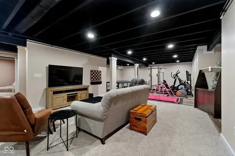13336 Dennison Drive E Fishers IN 46037
