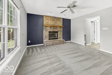 1548 Doe Lane Greenwood IN 46142