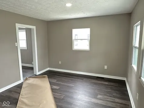2261 N Moreland Indianapolis IN 46222