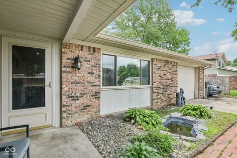 7120 Hearthstone Way Indianapolis IN 46227