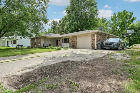 7120 Hearthstone Way Indianapolis IN 46227