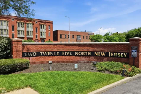 225 N New Jersey Street Indianapolis IN 46204