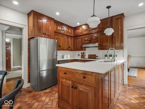 3726 Totem Lane Indianapolis IN 46208