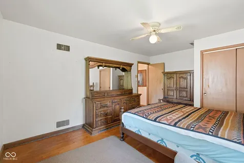 4931 Rockville Road Indianapolis IN 46224