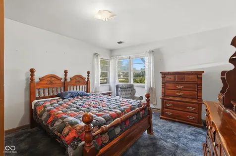 4931 Rockville Road Indianapolis IN 46224