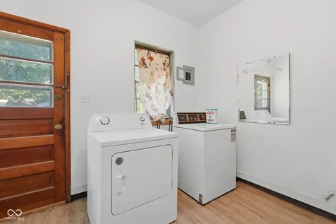 4931 Rockville Road Indianapolis IN 46224
