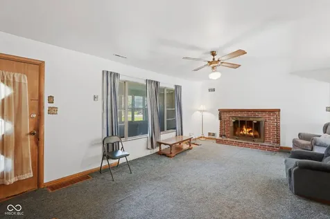 4931 Rockville Road Indianapolis IN 46224