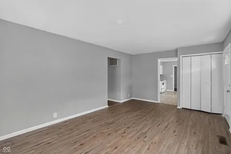 7339 E 34th Place Indianapolis IN 46226