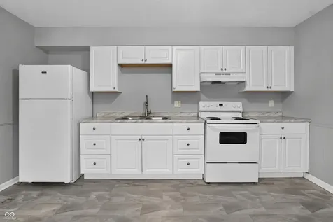 7339 E 34th Place Indianapolis IN 46226
