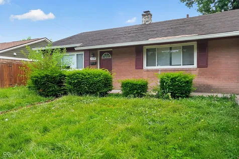7339 E 34th Place Indianapolis IN 46226