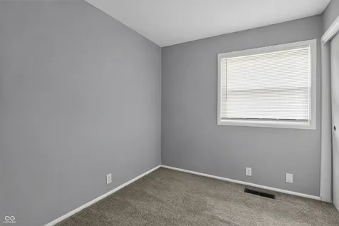7339 E 34th Place Indianapolis IN 46226
