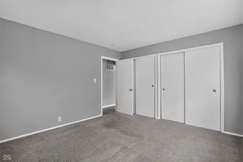 7339 E 34th Place Indianapolis IN 46226