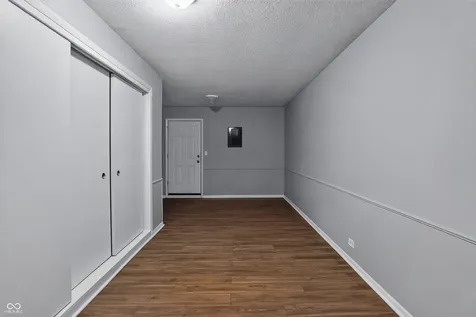 7339 E 34th Place Indianapolis IN 46226