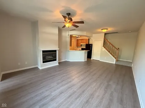 803 Coyote Drive Indianapolis IN 46214