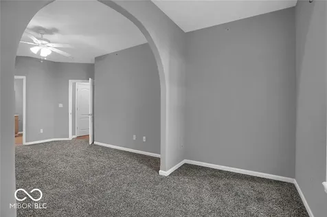 12913 Tradd Street Carmel IN 46032