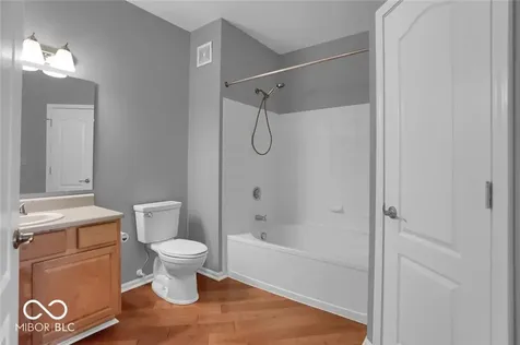 12913 Tradd Street Carmel IN 46032