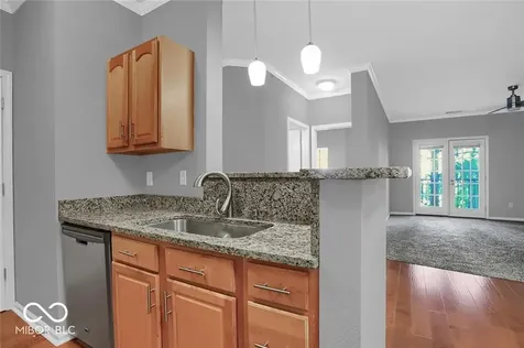 12913 Tradd Street Carmel IN 46032