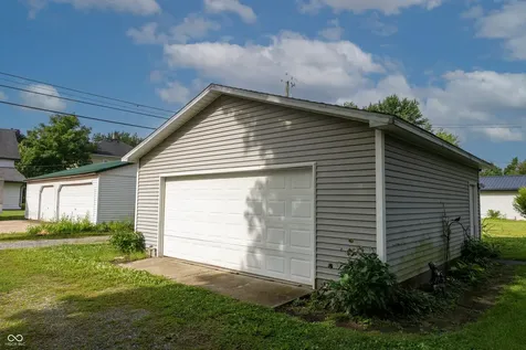 807 W Pike Street Crawfordsville IN 47933