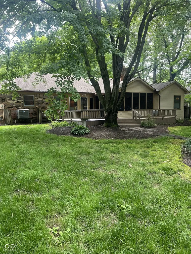 13754 Adios Pass Carmel IN 46032
