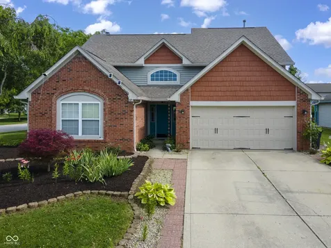 706 Woodcote Lane Brownsburg IN 46112