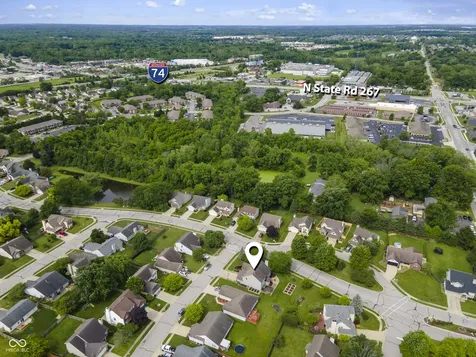 706 Woodcote Lane Brownsburg IN 46112