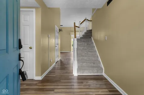 706 Woodcote Lane Brownsburg IN 46112