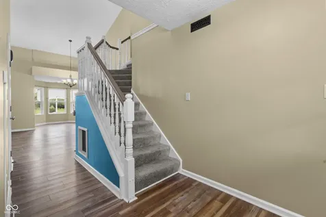 706 Woodcote Lane Brownsburg IN 46112