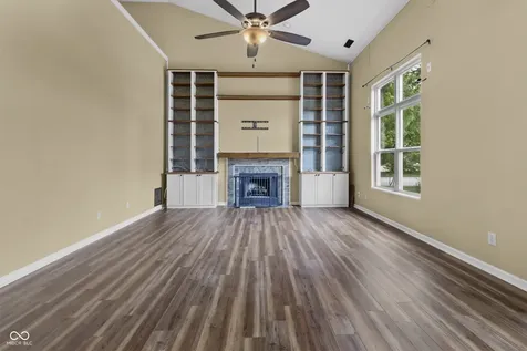 706 Woodcote Lane Brownsburg IN 46112