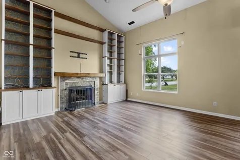 706 Woodcote Lane Brownsburg IN 46112