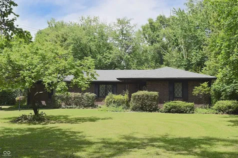 3720 Kessler Boulevard East Drive Indianapolis IN 46220
