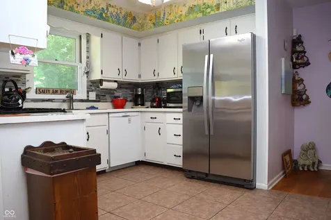3720 Kessler Boulevard East Drive Indianapolis IN 46220