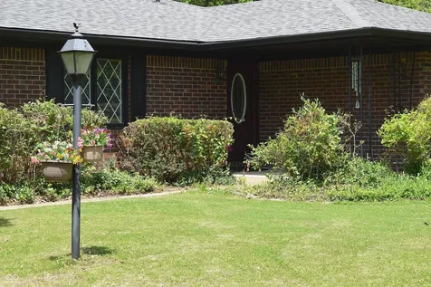 3720 Kessler Boulevard East Drive Indianapolis IN 46220