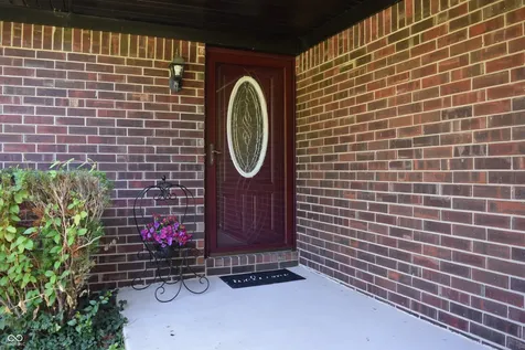 3720 Kessler Boulevard East Drive Indianapolis IN 46220